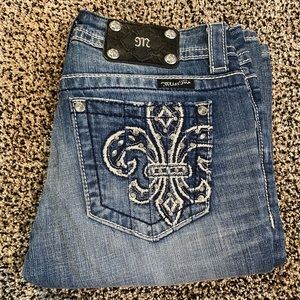 New Miss Me Bootcut Jean Size 28